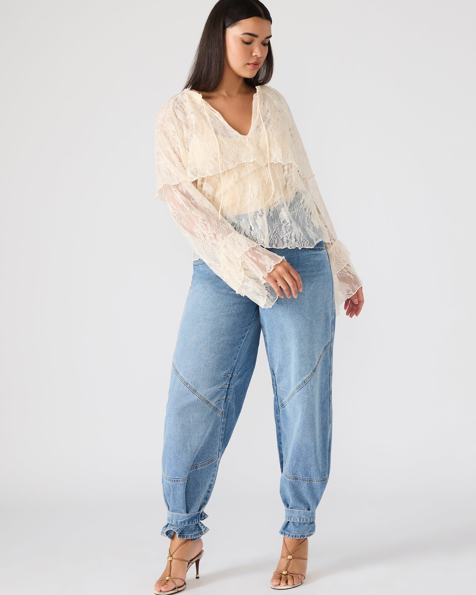 SAYLOR TOP CREAM